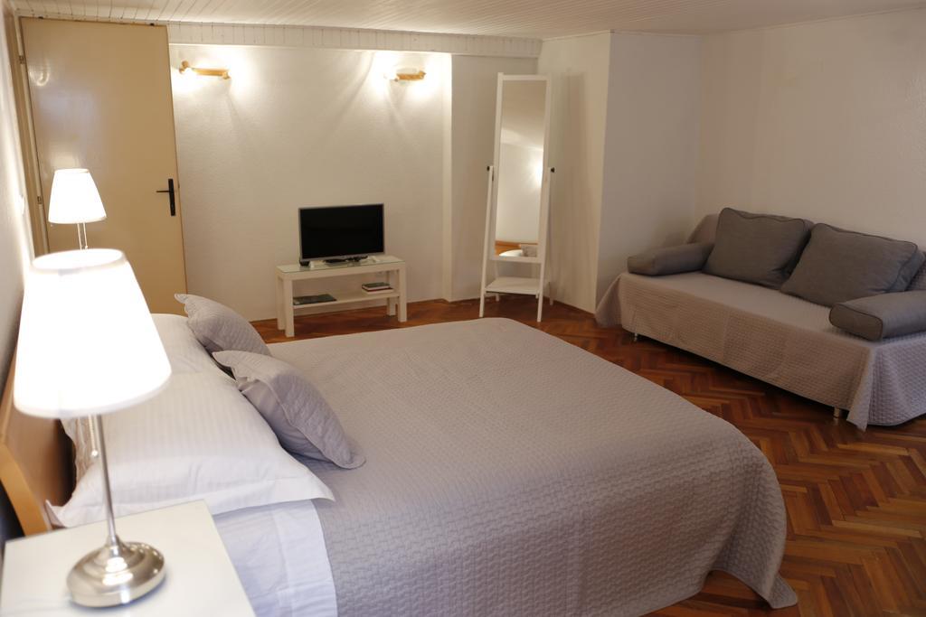 Apartment Blaise-Old Town ดูบรอฟนิก ภายนอก รูปภาพ